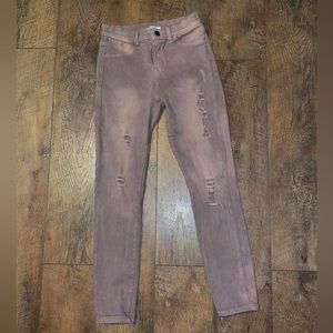 Umgee Mauve Distressed Jeans